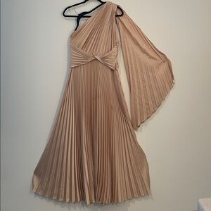 Luxxel formal long occasion one shoulder pleated dress size L color champagne